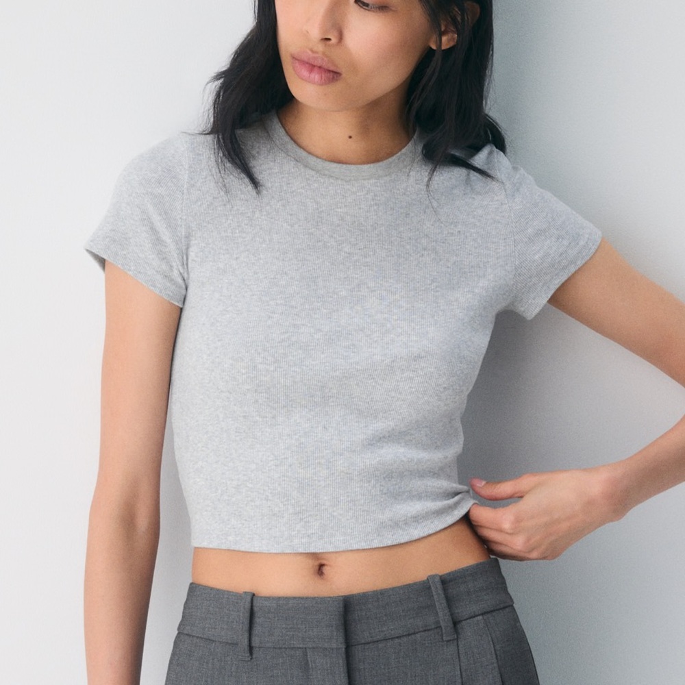 Aritzia TNA Tee